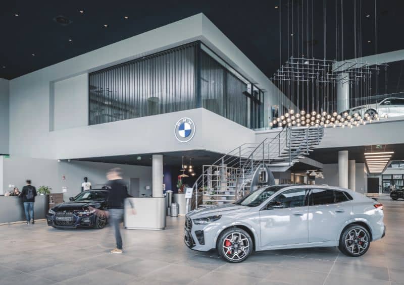 Archipel 41 roule pour BMW à Annecy