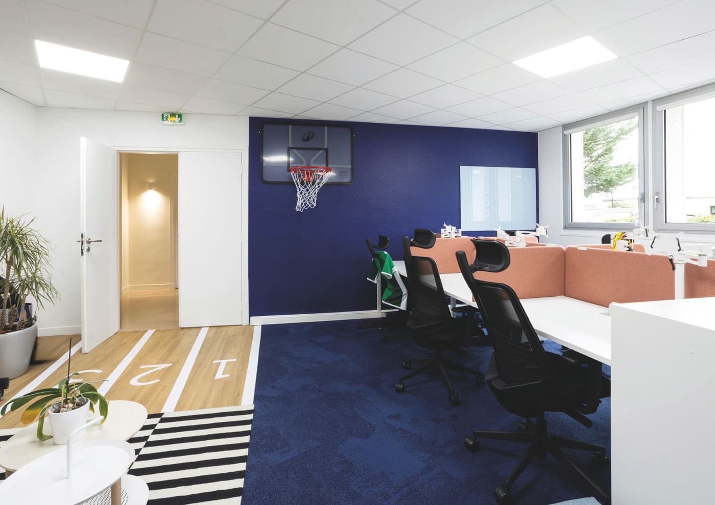 Isospace transforme les bureaux de la Fondation du sport français en terrain d’inspiration