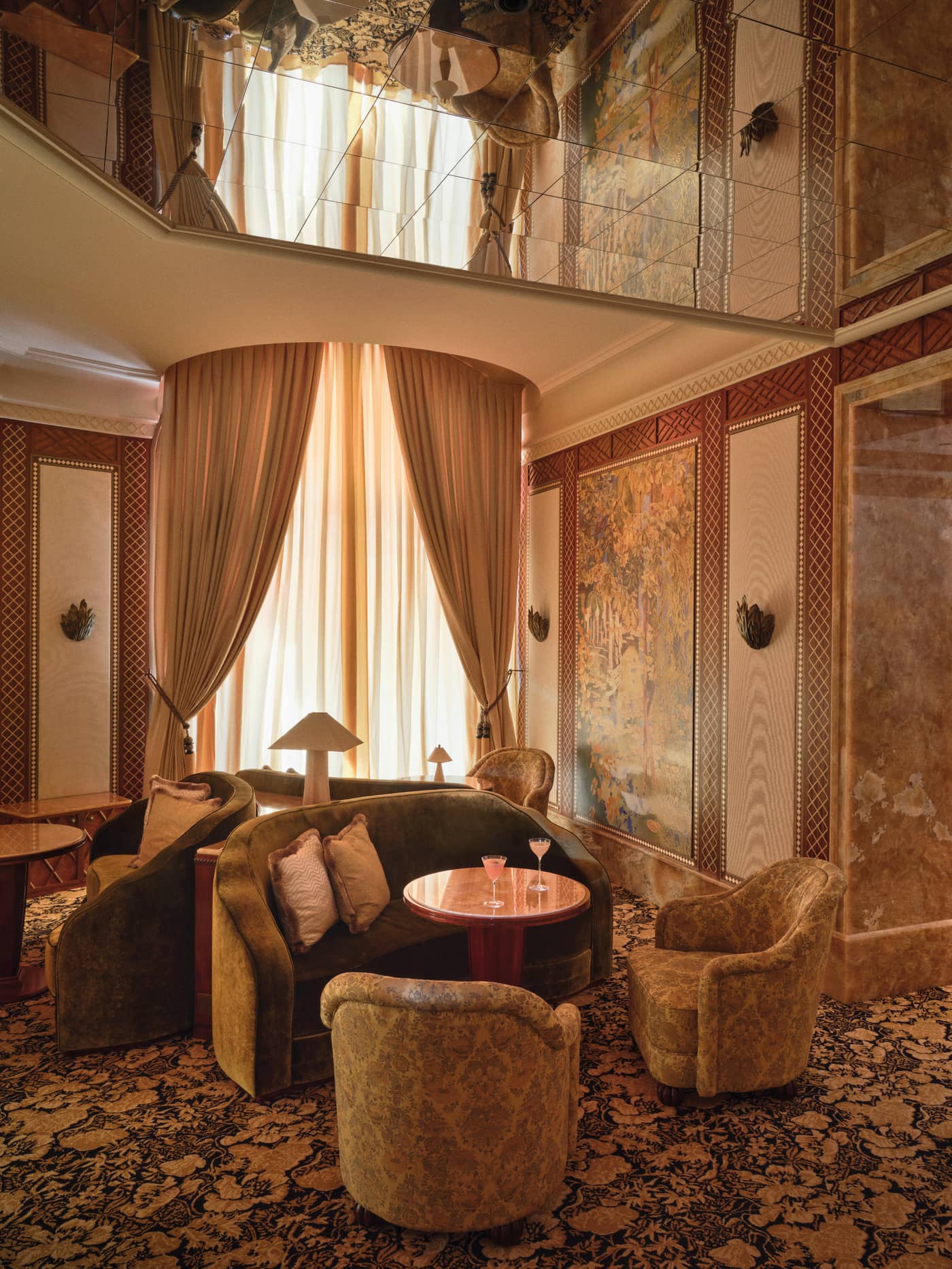 Au Fouquet’s Paris, Friedmann & Versace réinventent l’art de recevoir