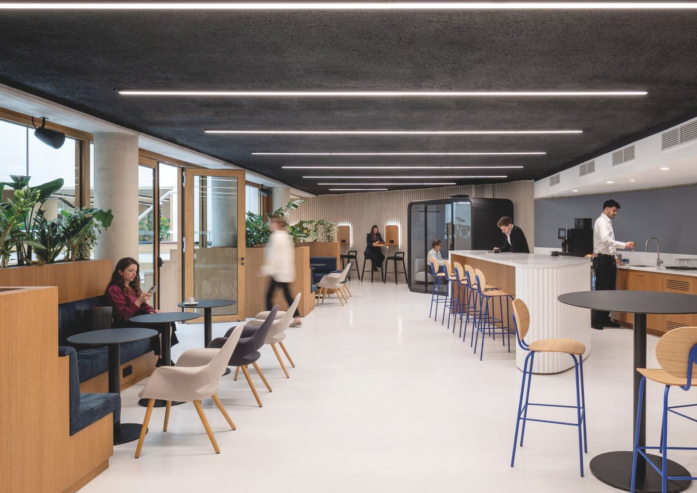 Studios Architecture installe McKinsey boulevard des Invalides